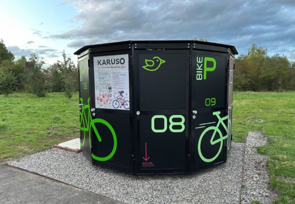 KARUSO ist eine platzsparende Fahrradabstellstation